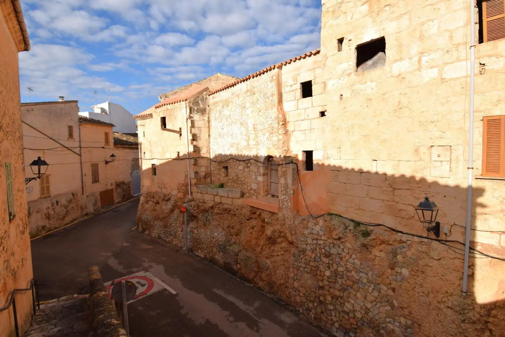 Vista exterior de Casa o xalet en venda en Muro amb Aire condicionat, Calefacció i Jardí privat