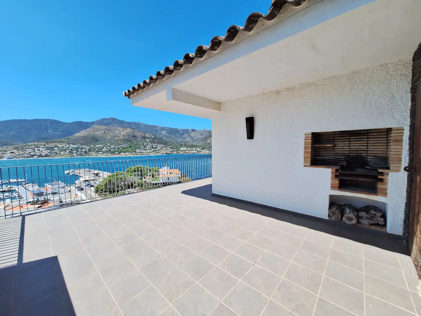 Terrassa de Casa o xalet en venda en El Port de la Selva amb Terrassa i Balcó