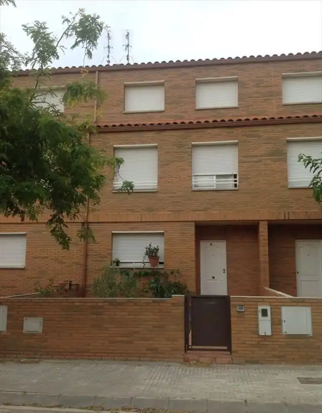 Vista exterior de Casa o xalet en venda en La Granada