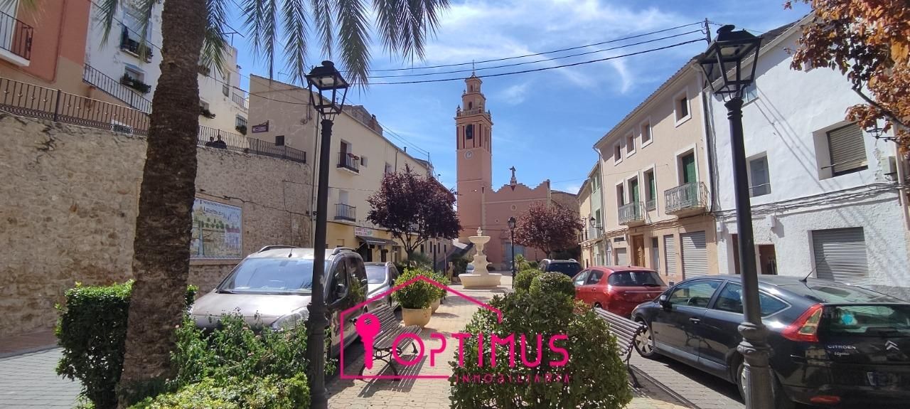 Vista exterior de Casa adosada en venda en Jarafuel amb Aire condicionat, Terrassa i Traster