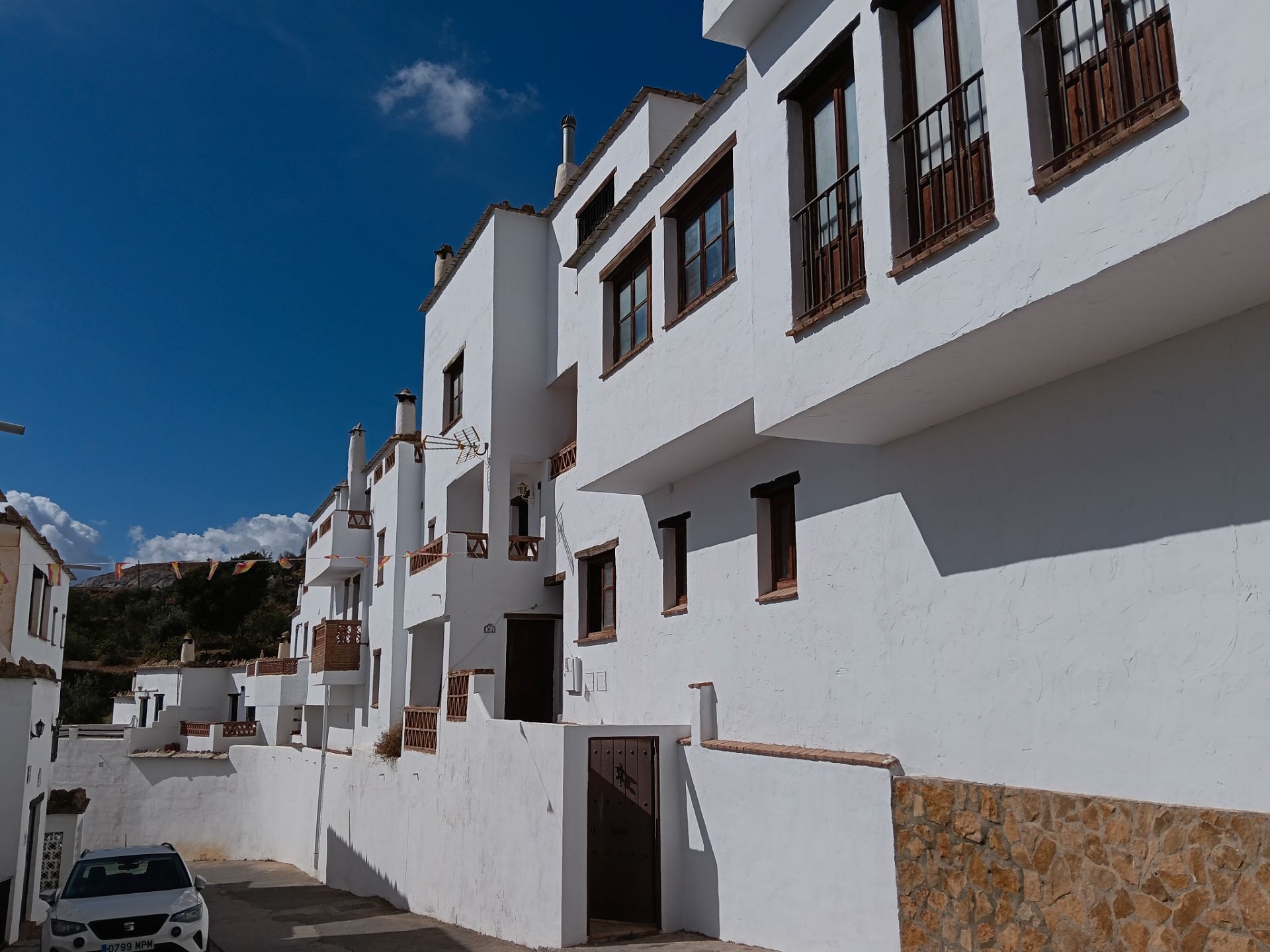 Vista exterior de Apartament en venda en Alpujarra de la Sierra amb Calefacció, Moblat i Microones