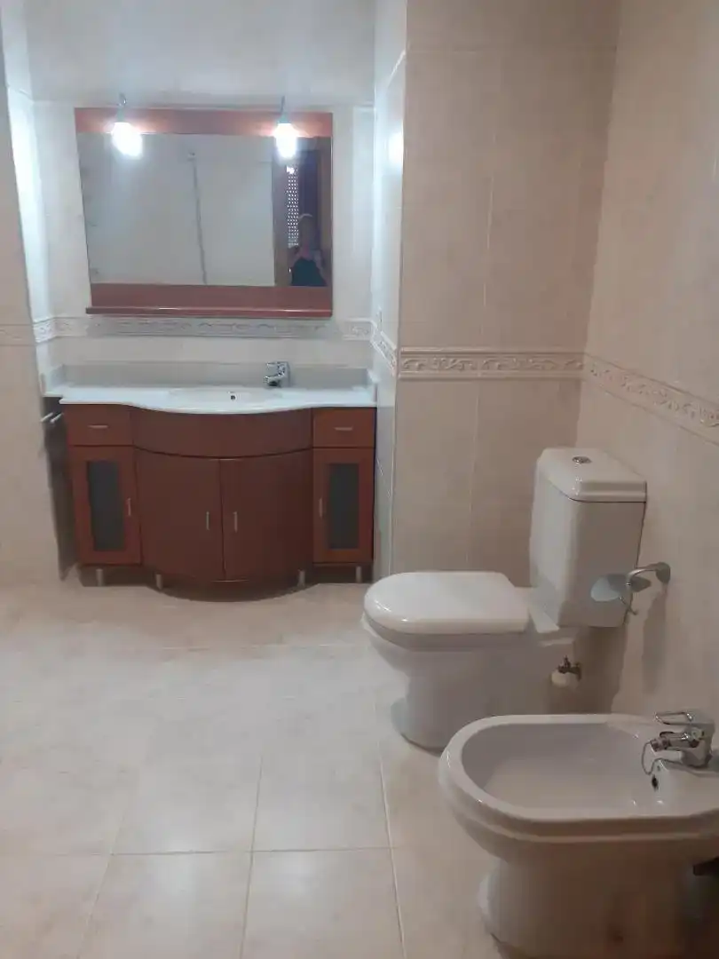 Baño de Piso en venta en Vila-real con Aire acondicionado