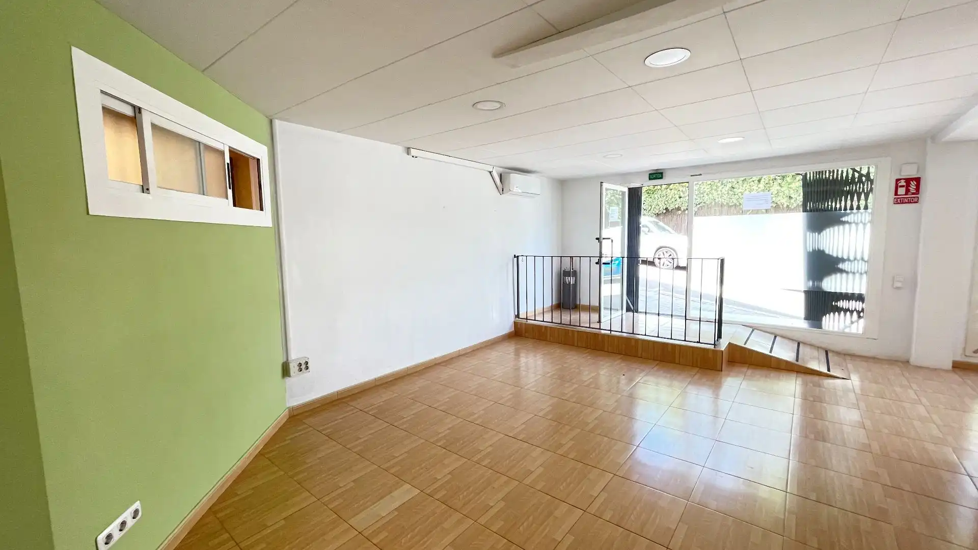 Geschaftsraum zur Miete in Sant Pol de Mar mit Klimaanlage