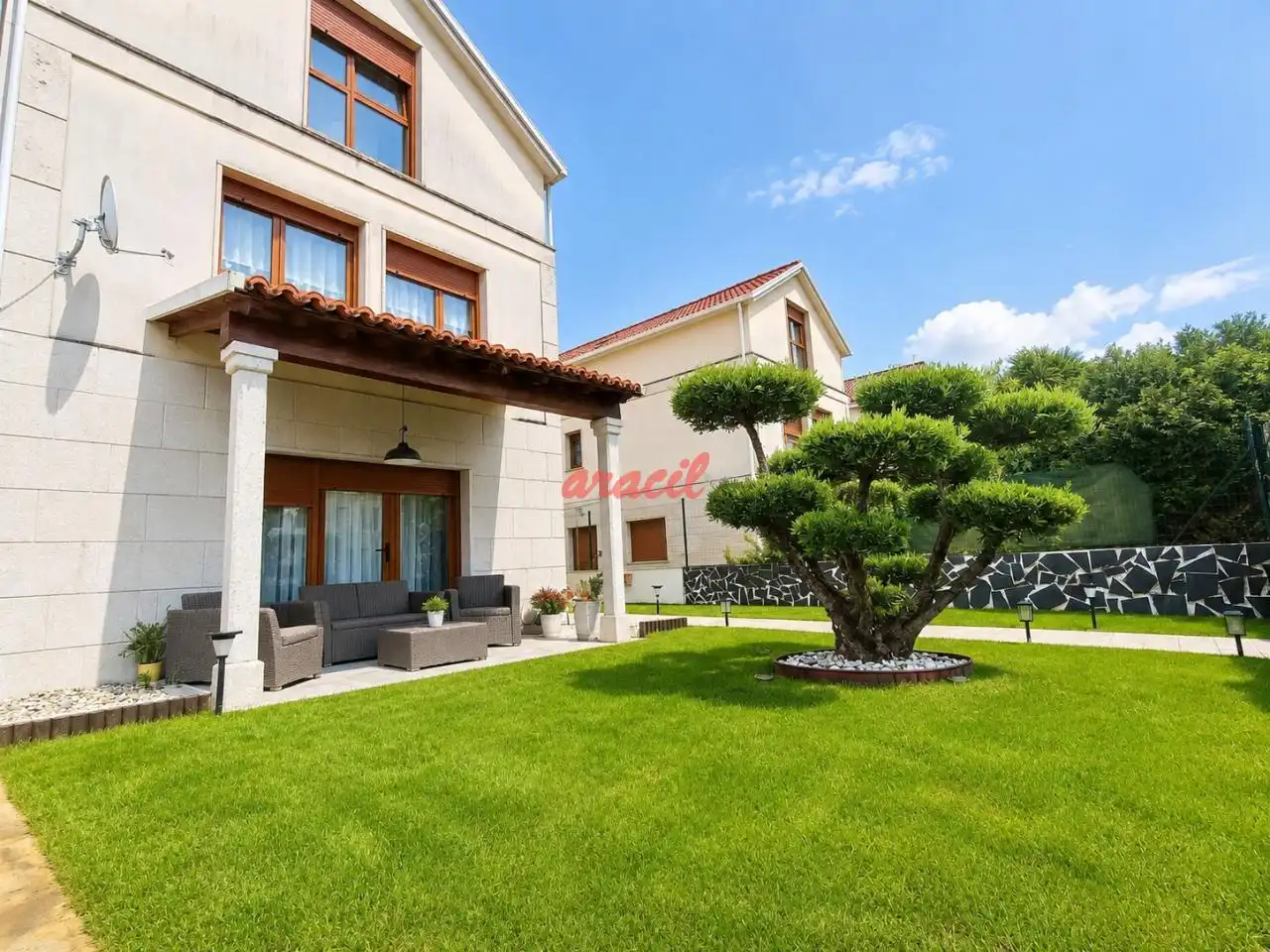 Jardín de Casa o chalet en venta en O Pereiro de Aguiar  con Calefacción, Jardín privado y Trastero
