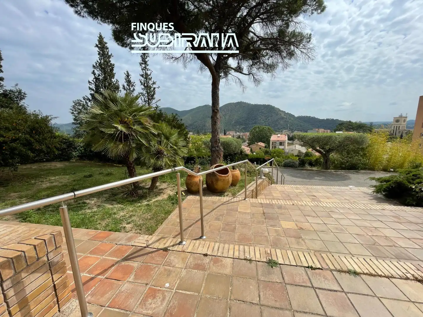 Vista exterior de Casa o xalet en venda en Capellades amb Aire condicionat, Calefacció i Jardí privat