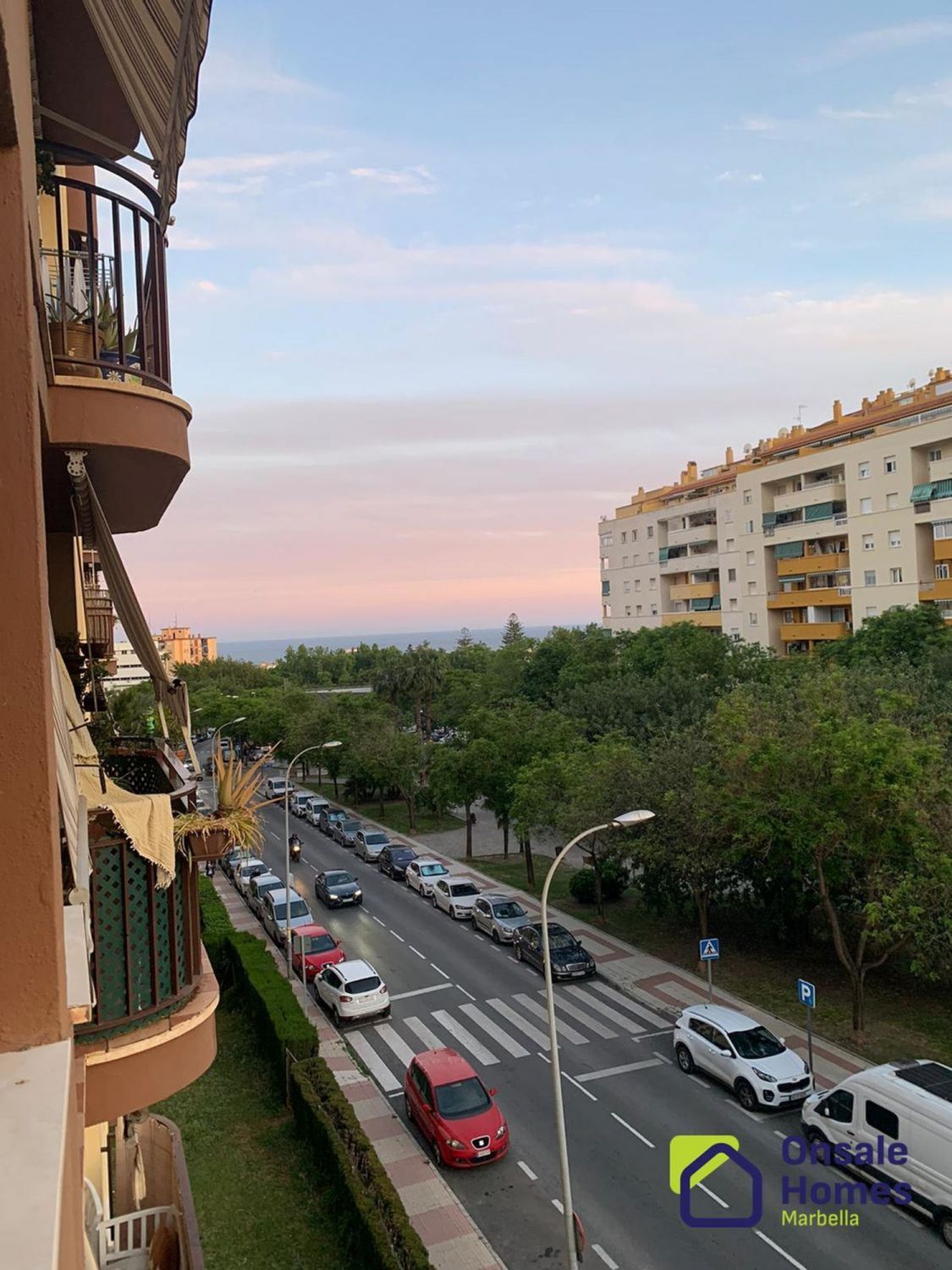 Pis en venda a Plaza Ramón Ibáñez, Miraflores