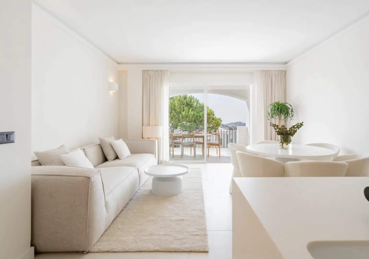 Apartamento con terraza en venta en Calle Diego de Almagro 4, imagen 2