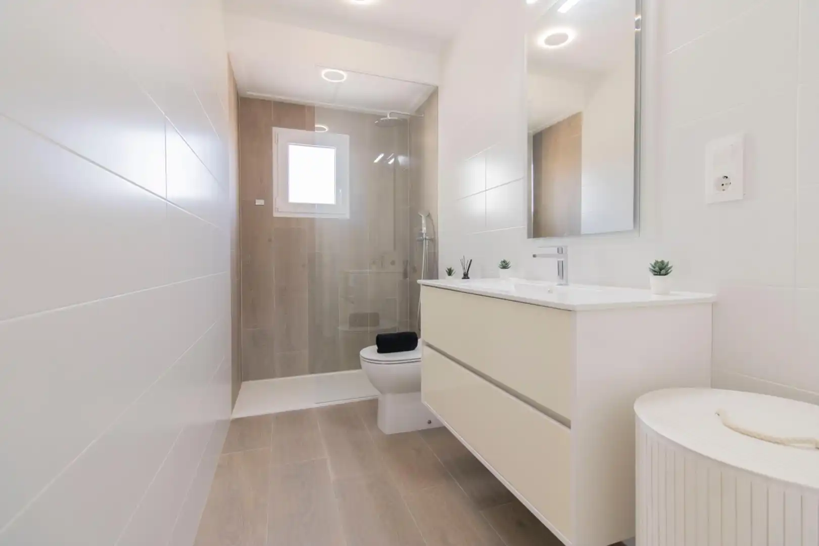 Bathroom of Flat for sale in Albuixech
