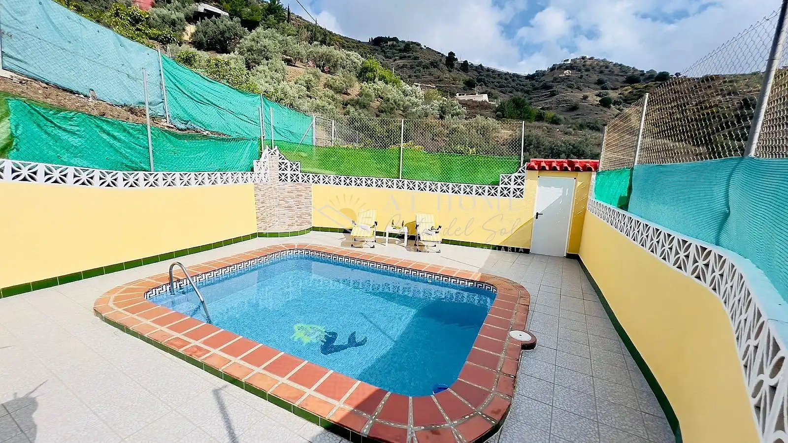 Piscina de Casa o xalet en venda en Torrox amb Terrassa