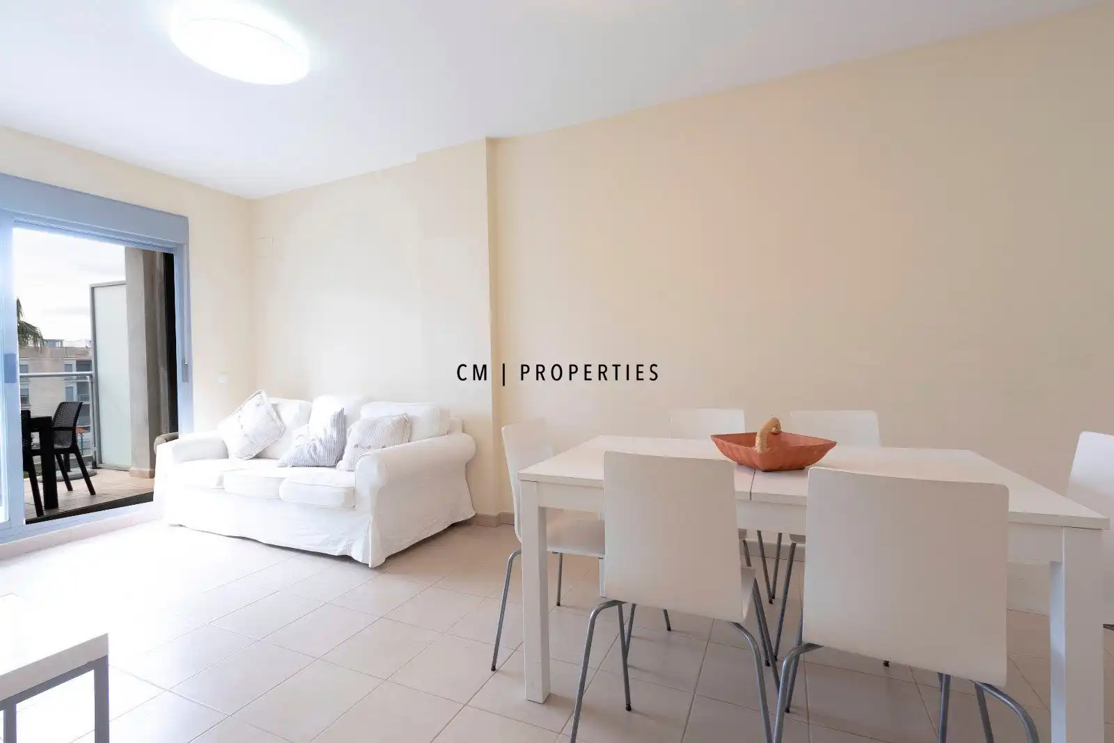 Attic for rent in Costa Brava, Almenara