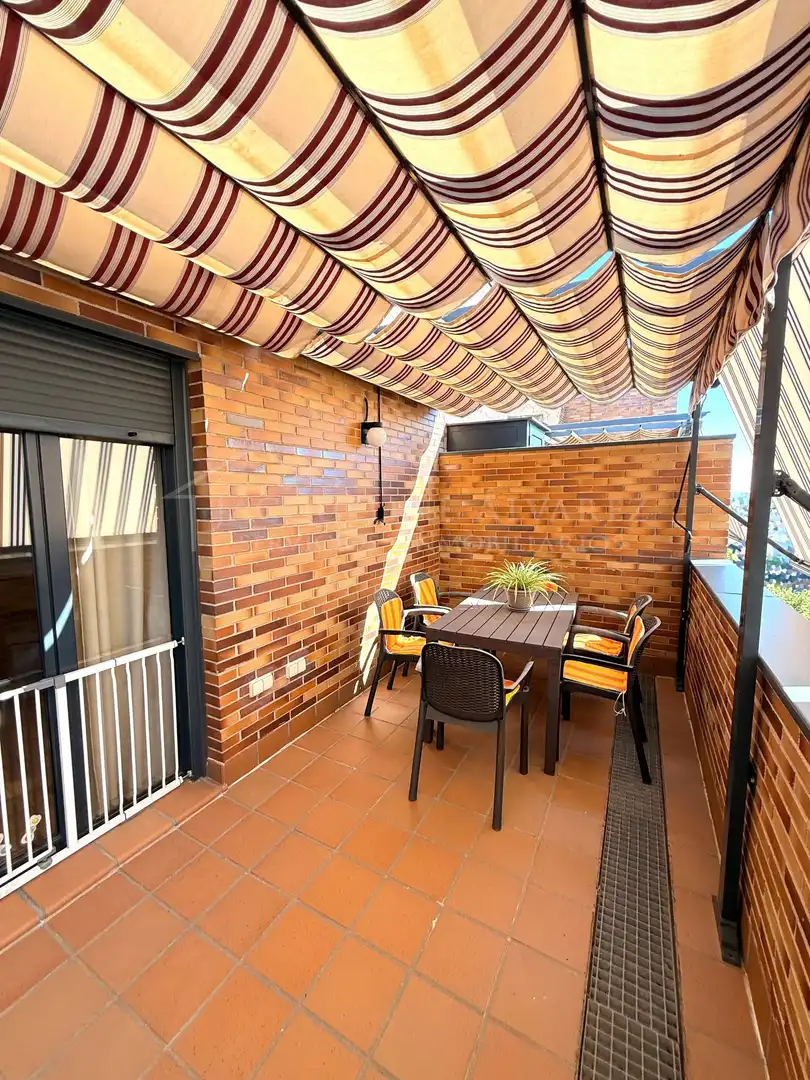 Terraza de Ático en venta en Parla con Aire acondicionado, Calefacción y Terraza