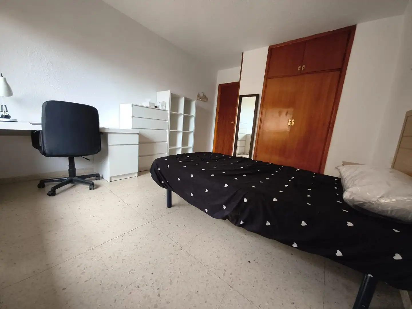Bedroom of Flat for rent in Ronda