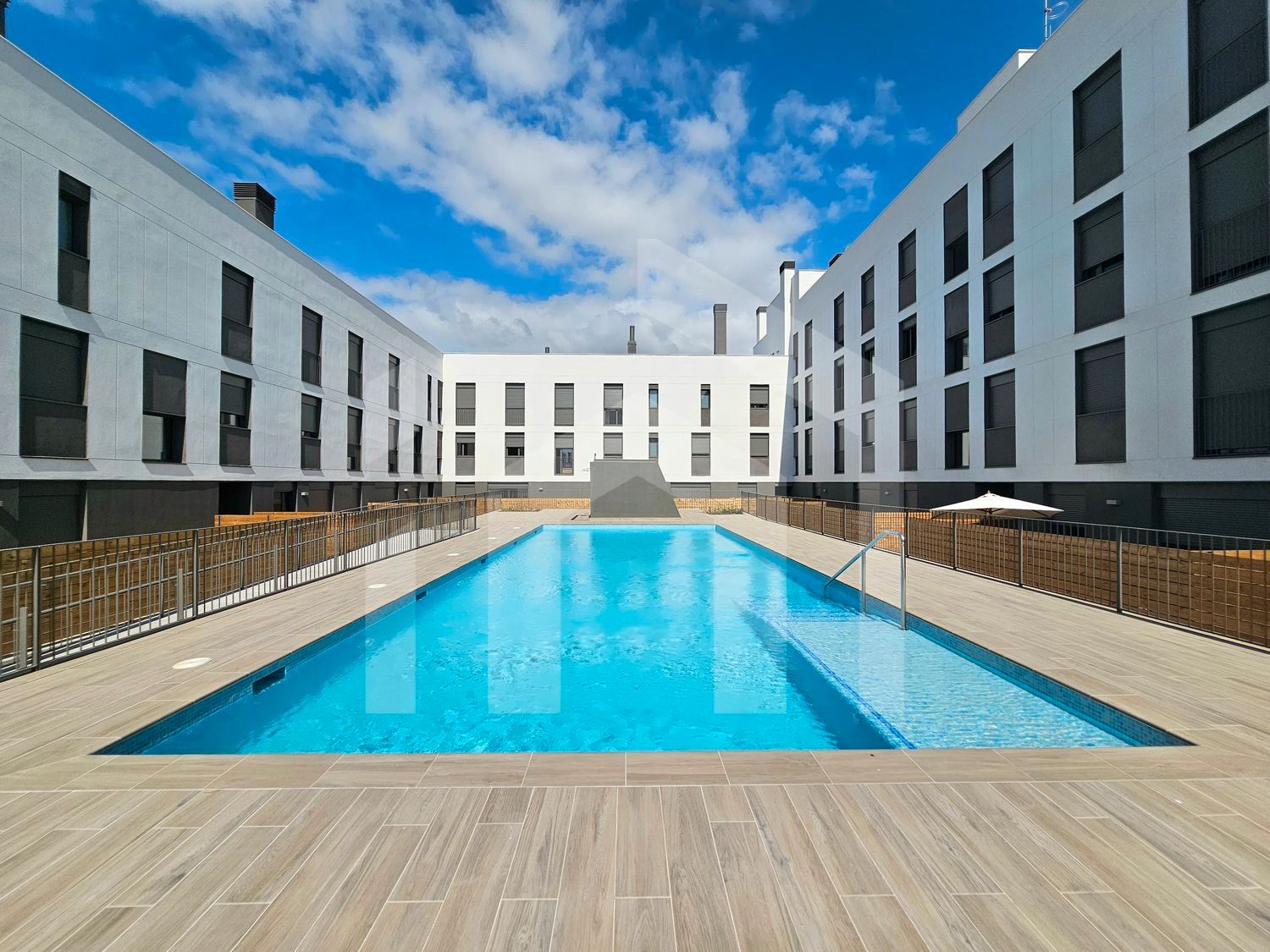 Swimming pool of Flat to rent in  Palma de Mallorca  with Air Conditioner, Parquet flooring and Oven