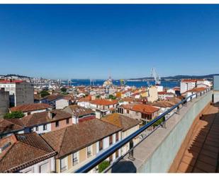 Vista exterior de Àtic en venda en Vigo  amb Aire condicionat i Terrassa