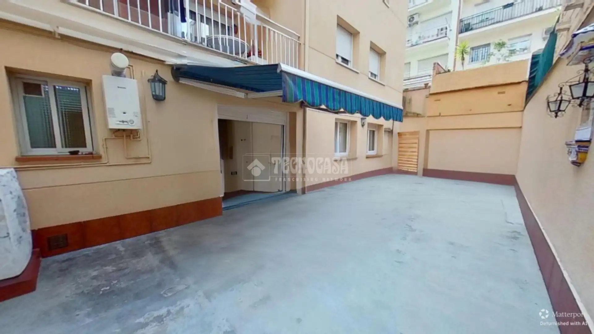 Vista exterior de Pis en venda en Barberà del Vallès amb Terrassa