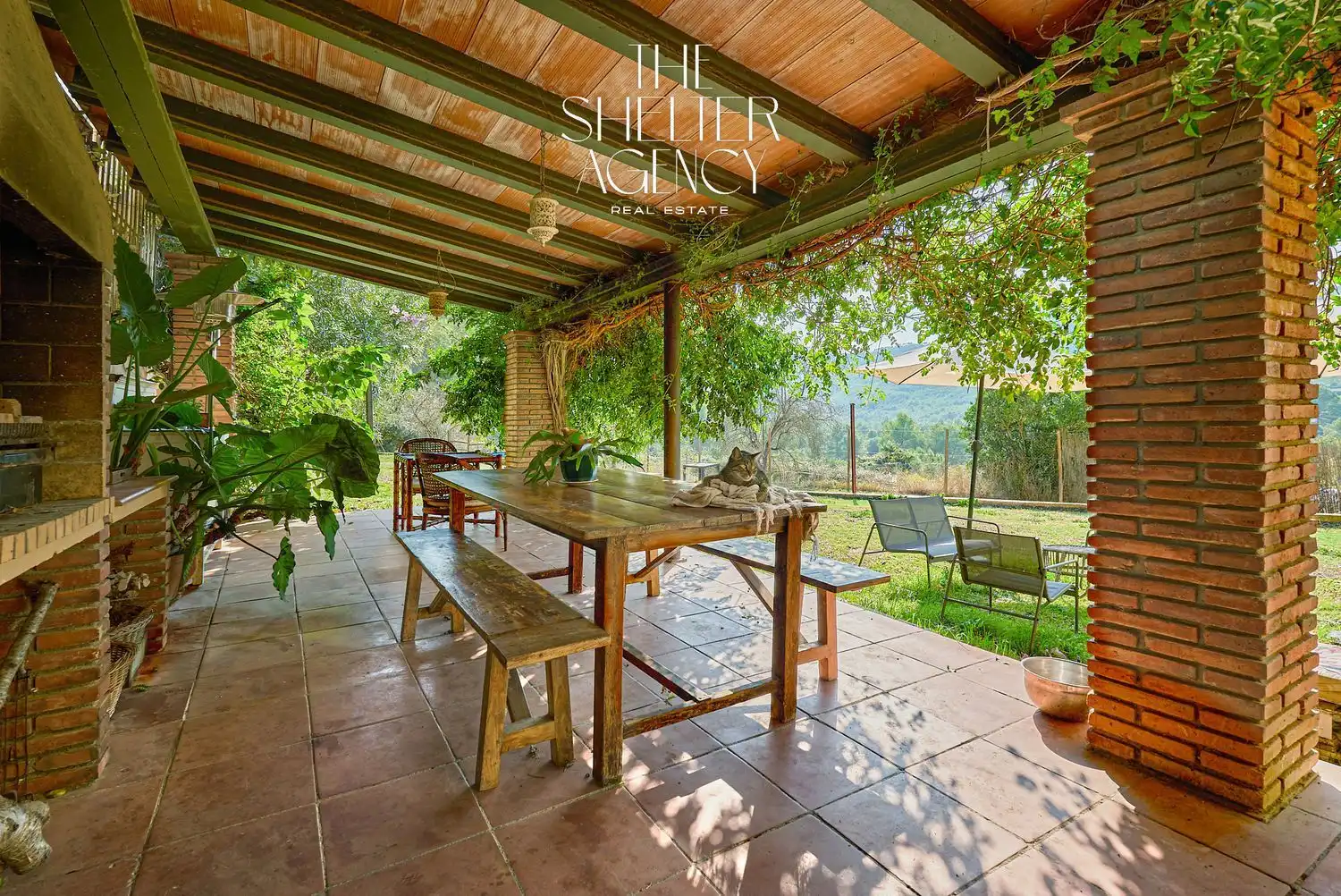 Terraza de Finca rústica en venta en Sant Pere de Ribes con Aire acondicionado, Jardín privado y Piscina comunitaria