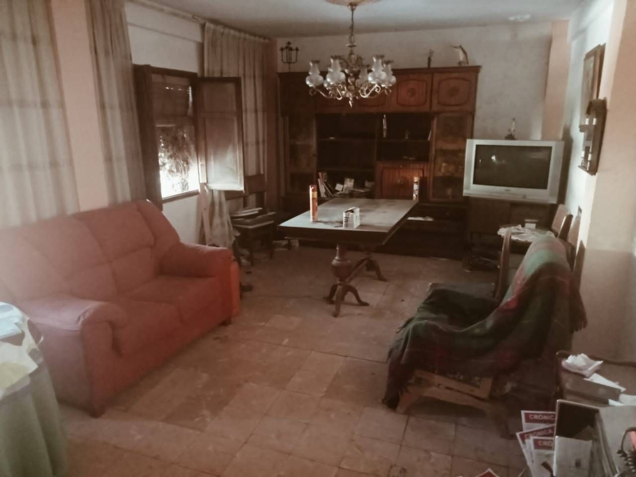 Living room of Single-family semi-detached for sale in Oliva  with Private garden, Terrace and Storage room