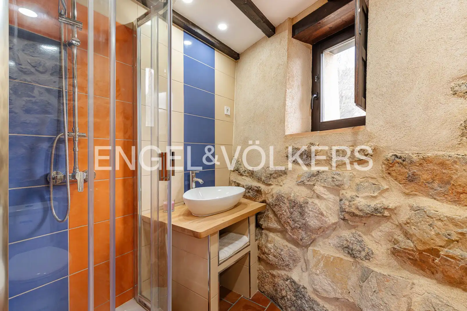 Bathroom of Houses for sale in Sigüenza  with Heating and Terrace
