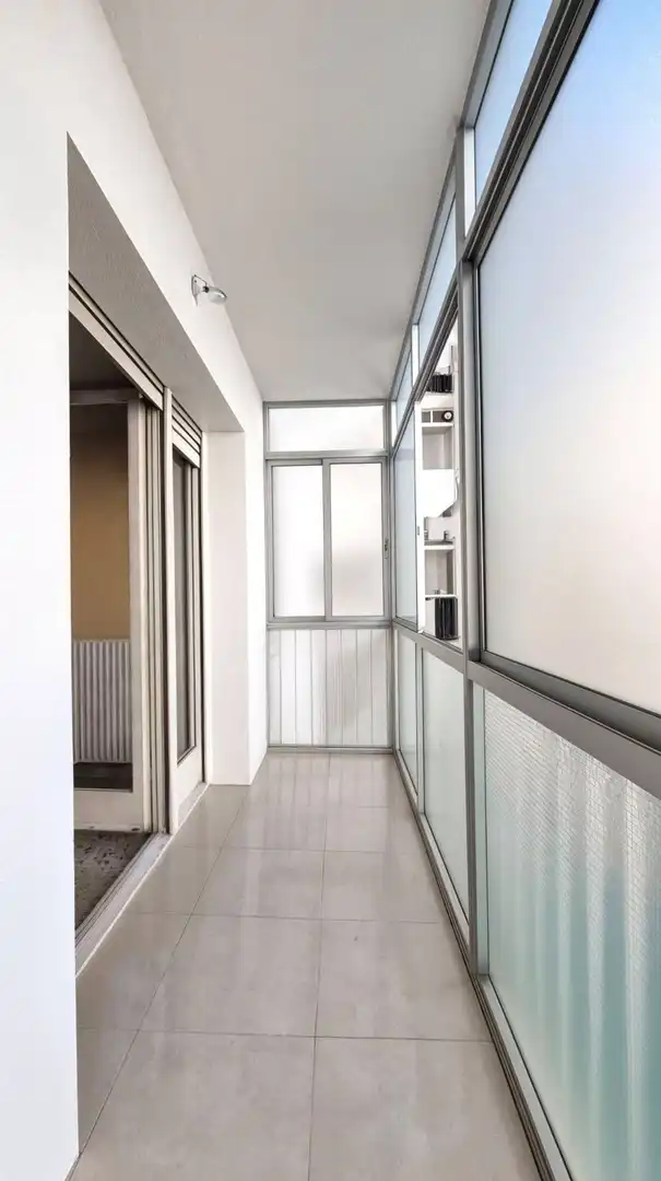 Flat with balcony for sale in Calle ROGER DE BELFORT, imagen 5
