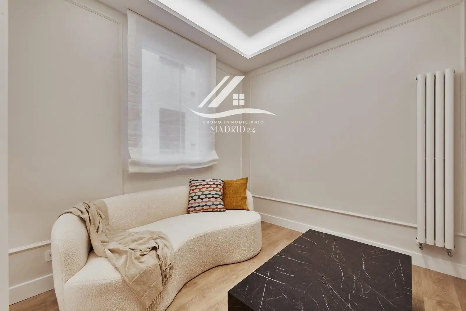 Flat with lift for sale in Calle del Conde de Peñalver, imagen 2