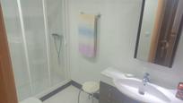 Bathroom of Flat for sale in  Huesca Capital  with Air Conditioner, Terrace and Balcony