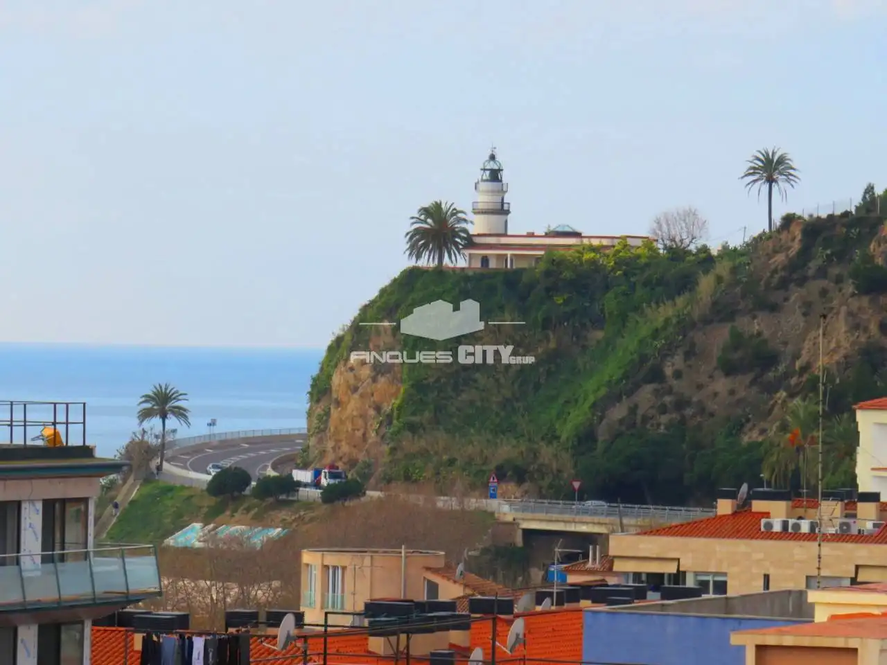 Vista exterior de Piso de alquiler en Calella con Aire acondicionado, Calefacción y Terraza