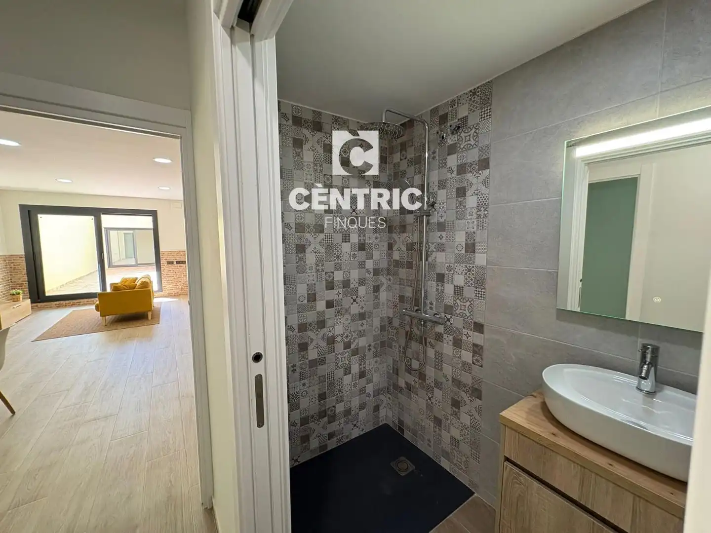 Bathroom of Flat for sale in Terrassa  with Terrace