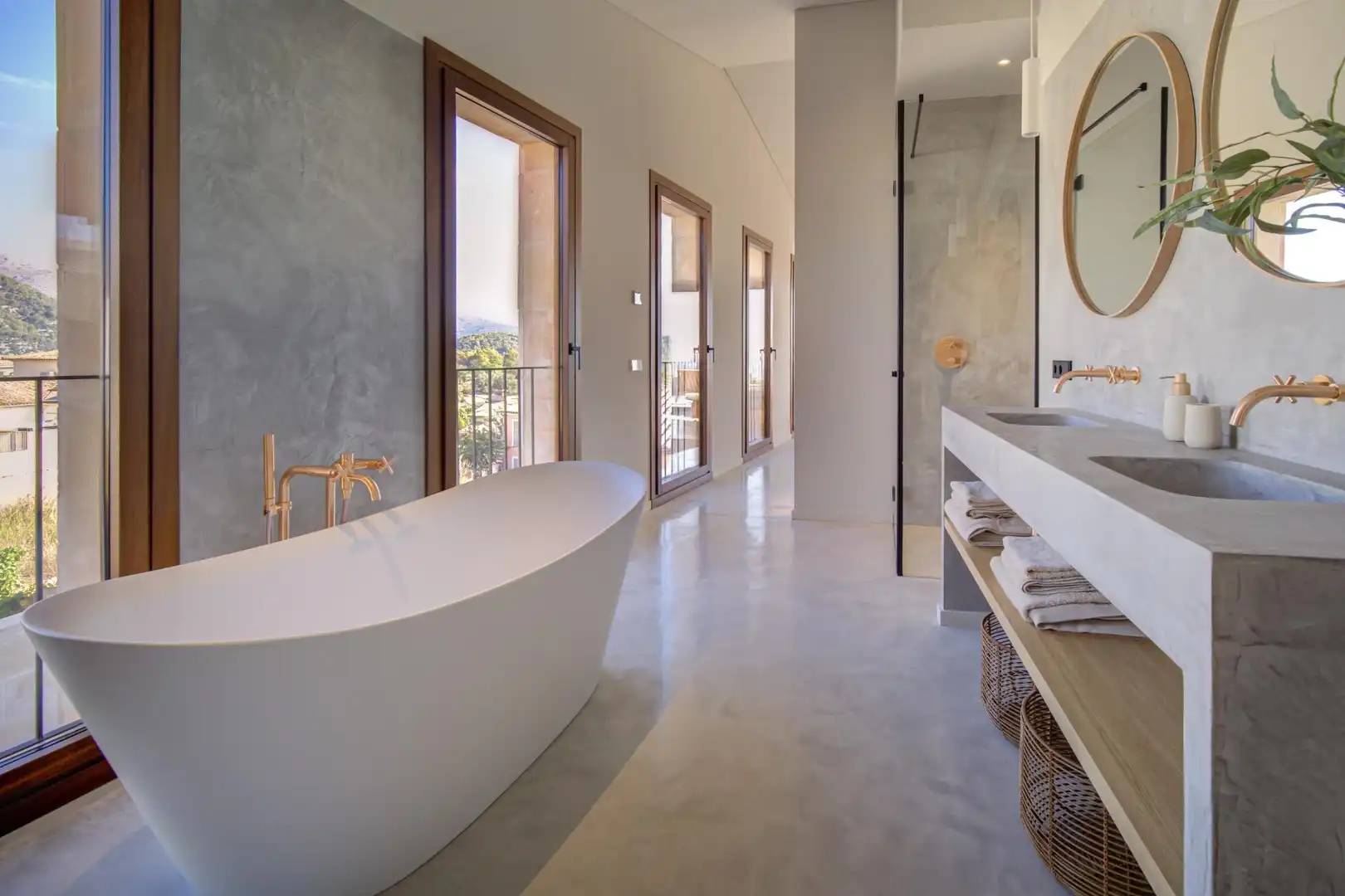 Bathroom of Houses for sale in Campanet  with Air Conditioner, Heating and Furnished
