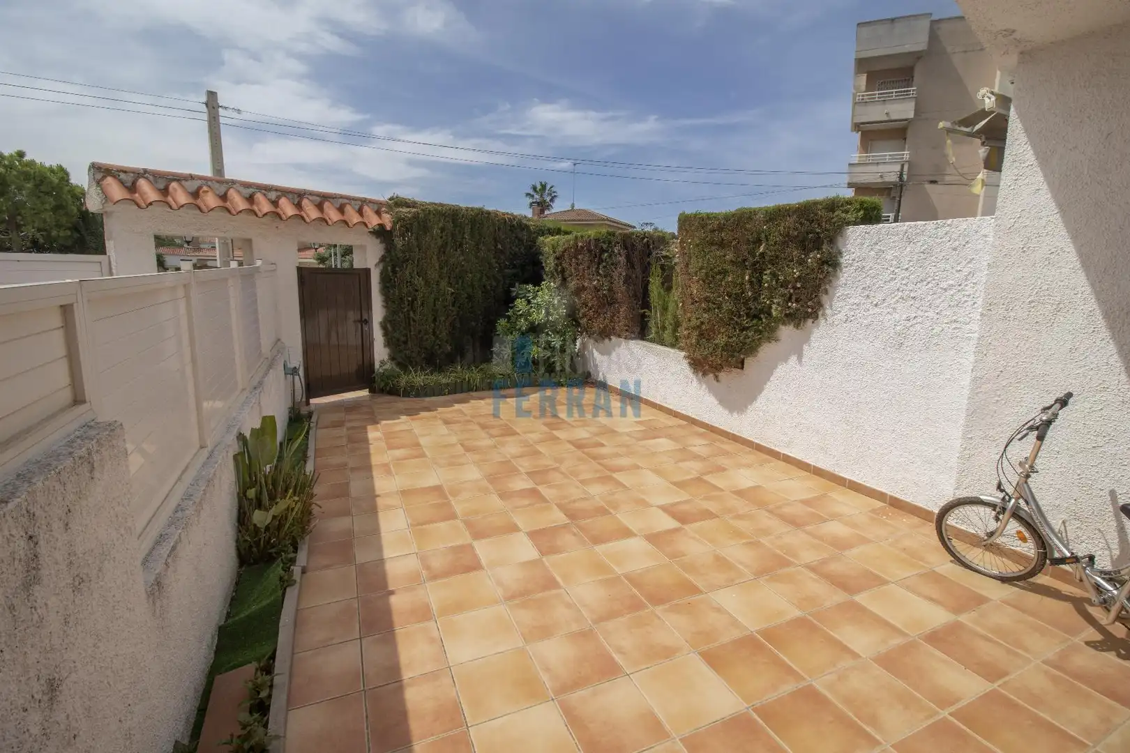 Jardí de Casa adosada en venda en El Vendrell amb Terrassa, Traster i Moblat