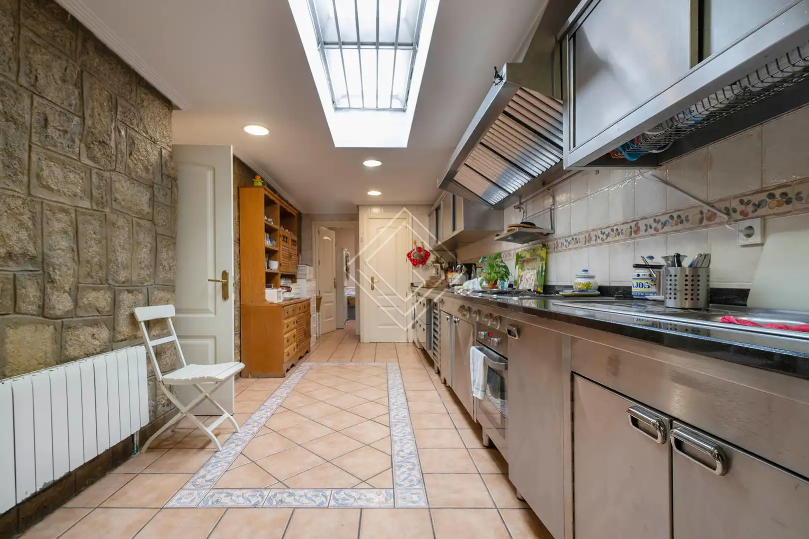 Cocina de Casa adosada en venta en Madrid