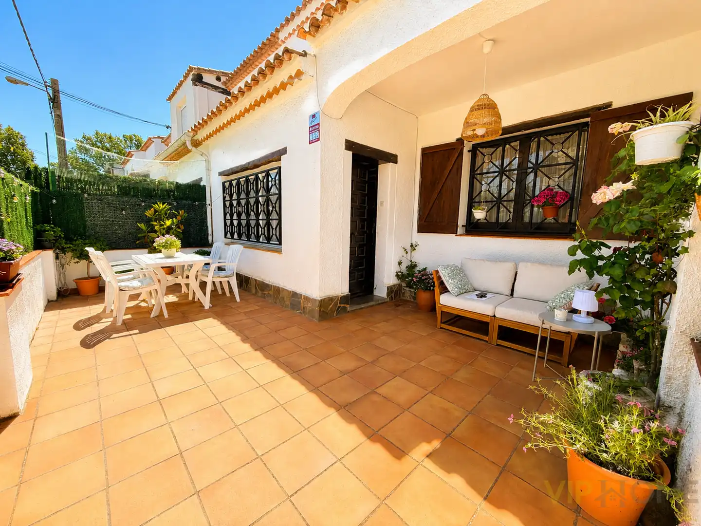 Maison mitoyenne à vendre à carrer ventola