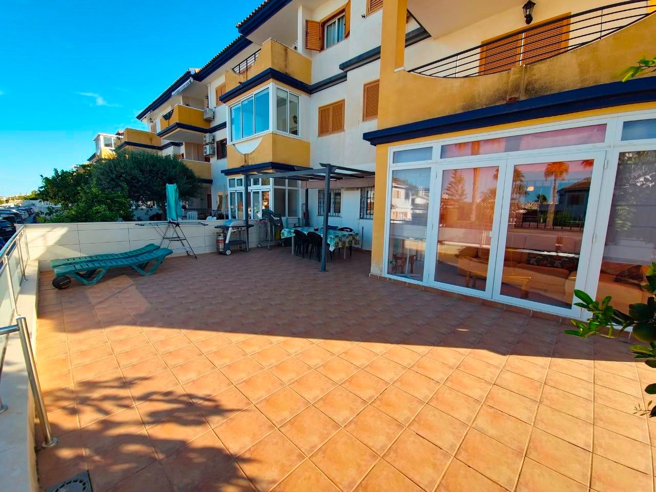 Exterior view of House or chalet to rent in Pilar de la Horadada  with Heating, Terrace and Swimming Pool