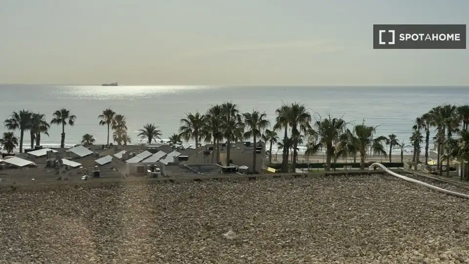 Außenansicht von Wohnungen zur untervermieten in Alicante / Alacant mit Klimaanlage, Terrasse und Möbliert