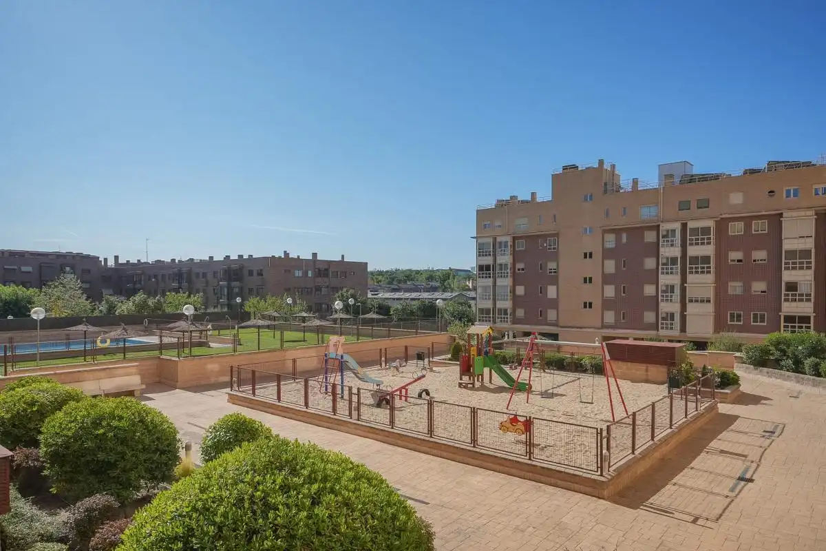 Exterior view of Flat for rent in Madrid  with Air Conditioner, Heating and Terrace