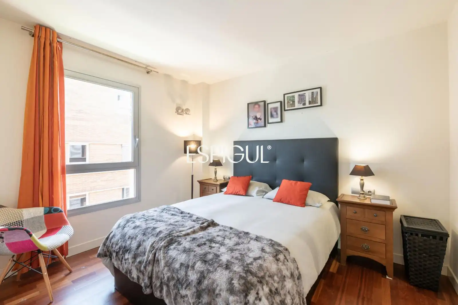 Bedroom of Flat for sale in Sant Cugat del Vallès  with Air Conditioner, Heating and Parquet flooring
