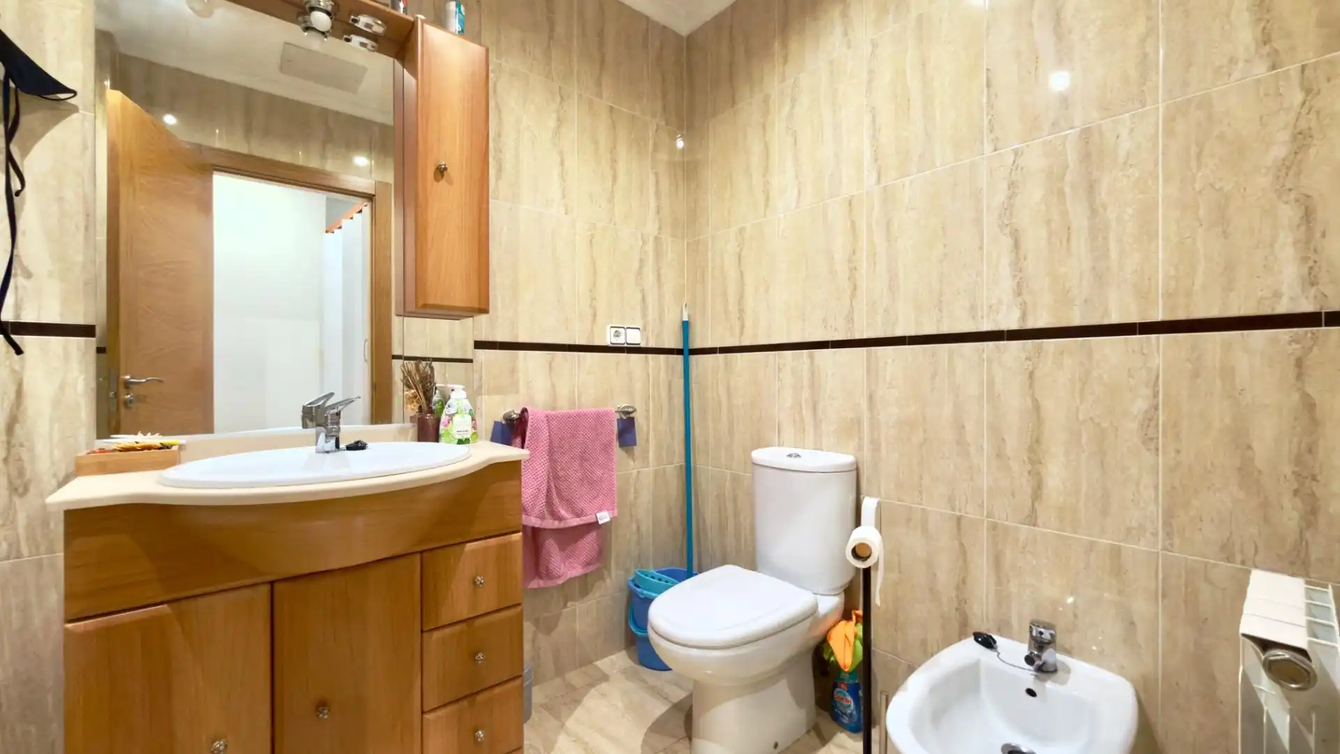 Bathroom of Flat for sale in Mariñamansa