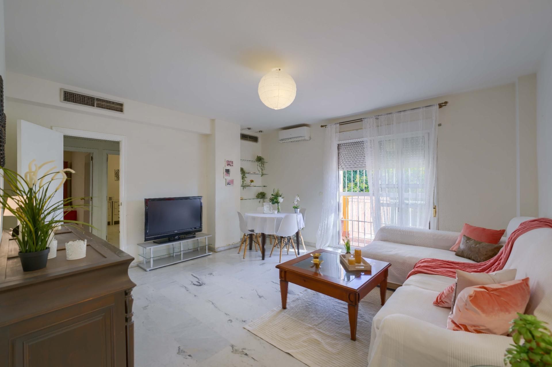 Piso en venta en Calle ADARAJAS, 14, Santa Eufemia