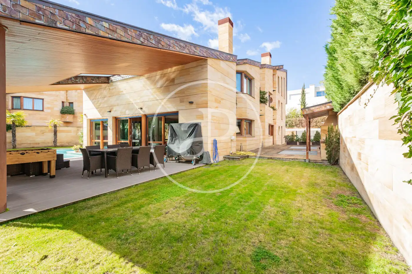 Terraza de Casa o chalet en venta en Madrid con Aire acondicionado, Calefacción y Jardín privado