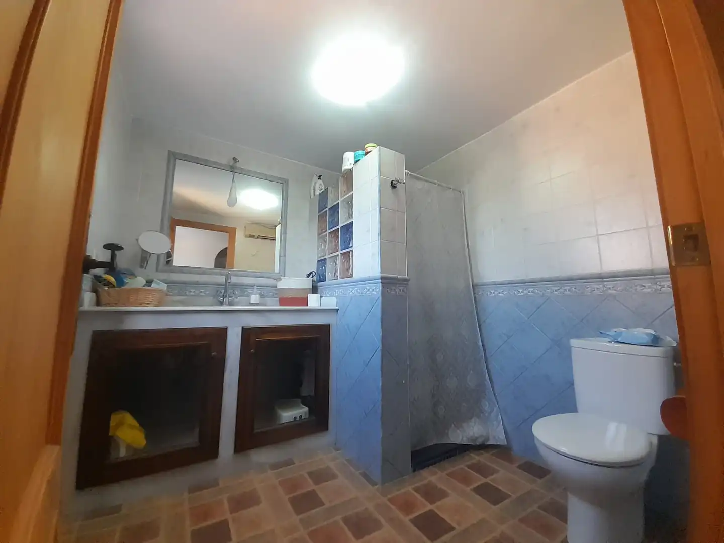 Badezimmer von Country house zum Verkauf in Chipiona mit Heizung