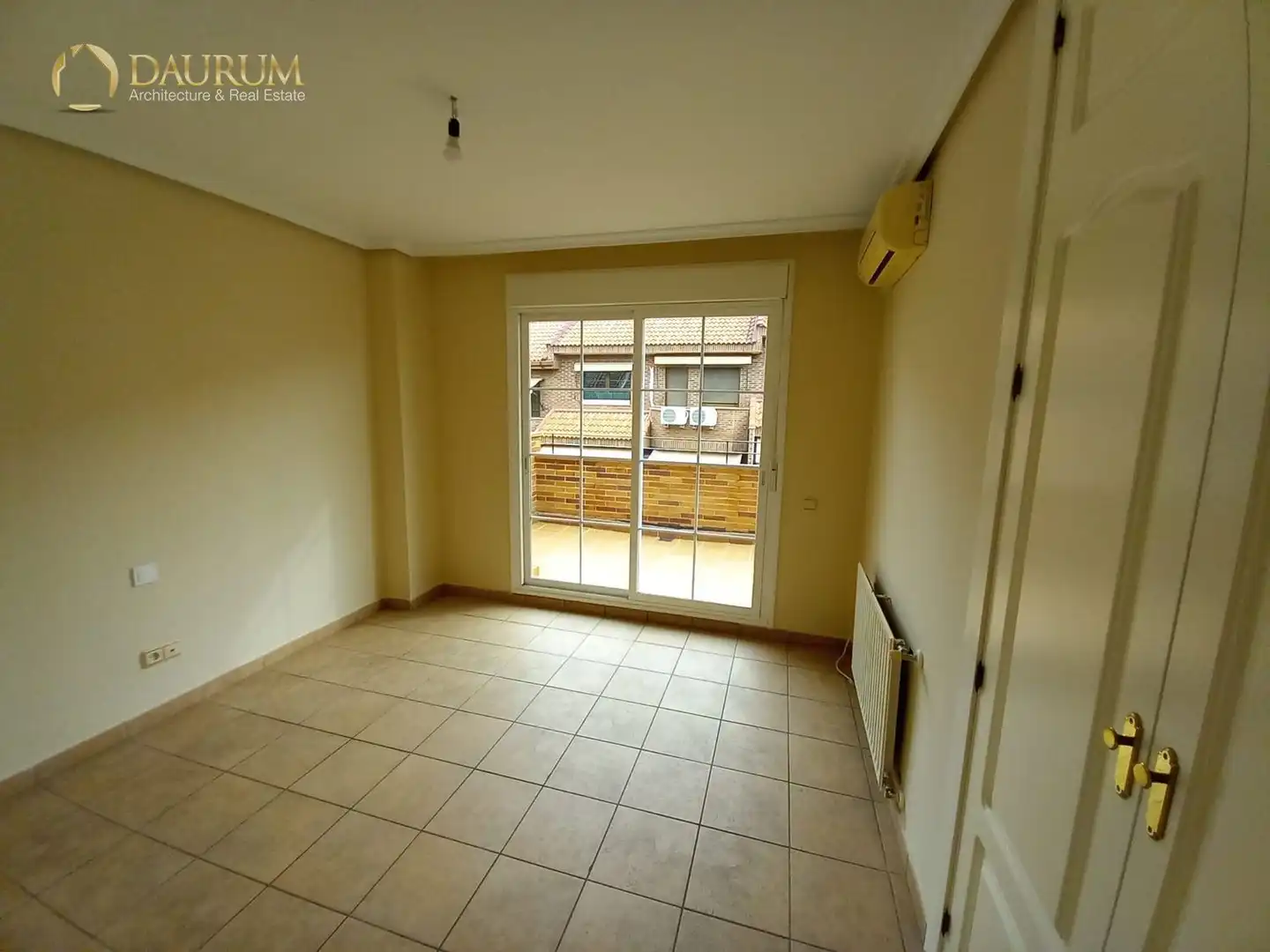 Terrassa de Casa adosada en venda en Fuencarral - El Pardo