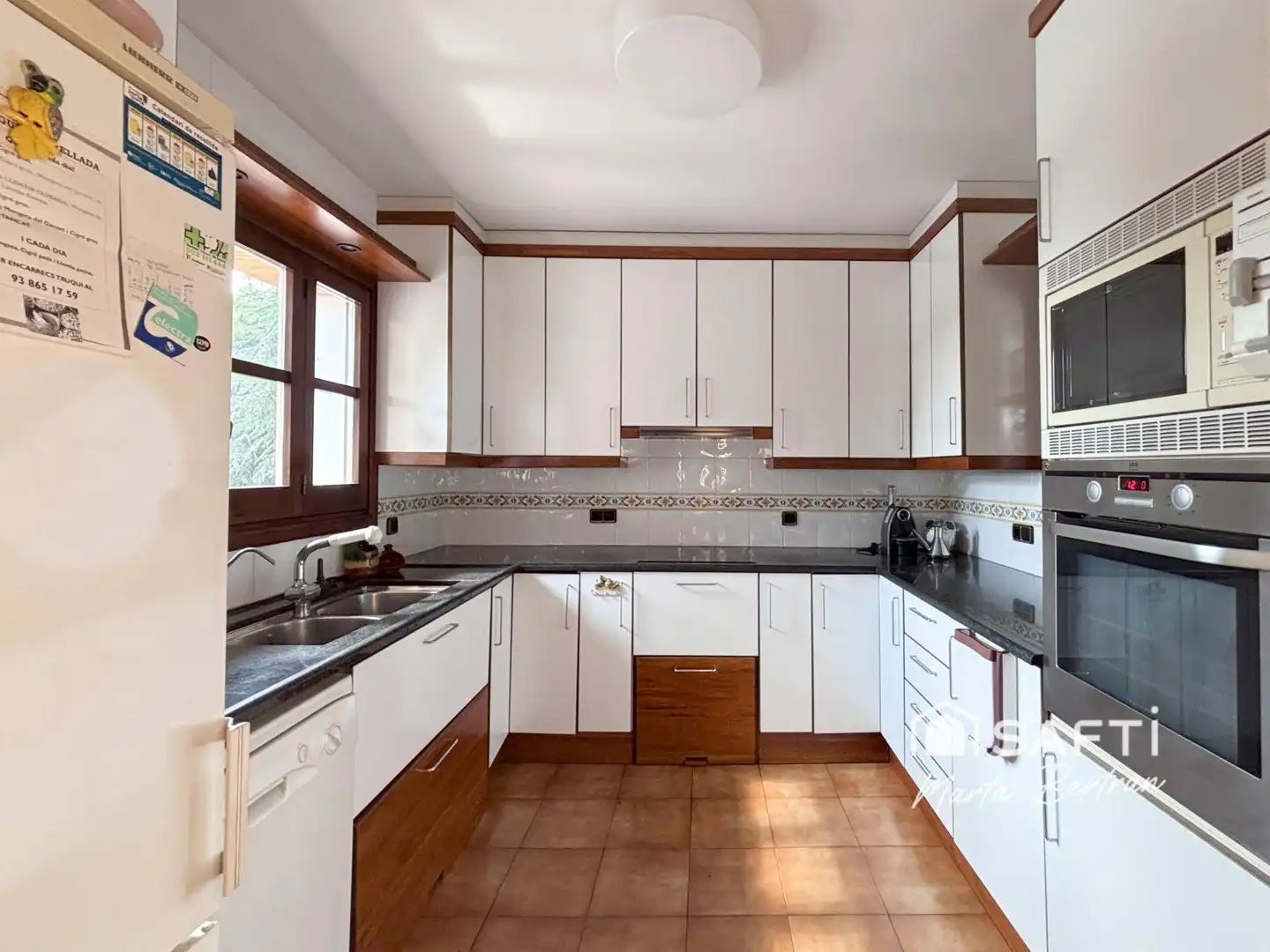 Cocina de Finca rústica en venta en Sant Feliu de Codines con Calefacción, Terraza y Piscina