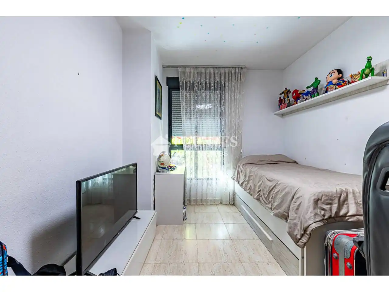 Flat for sale in Calle pintor baeza, Altozano - Conde Lumiares