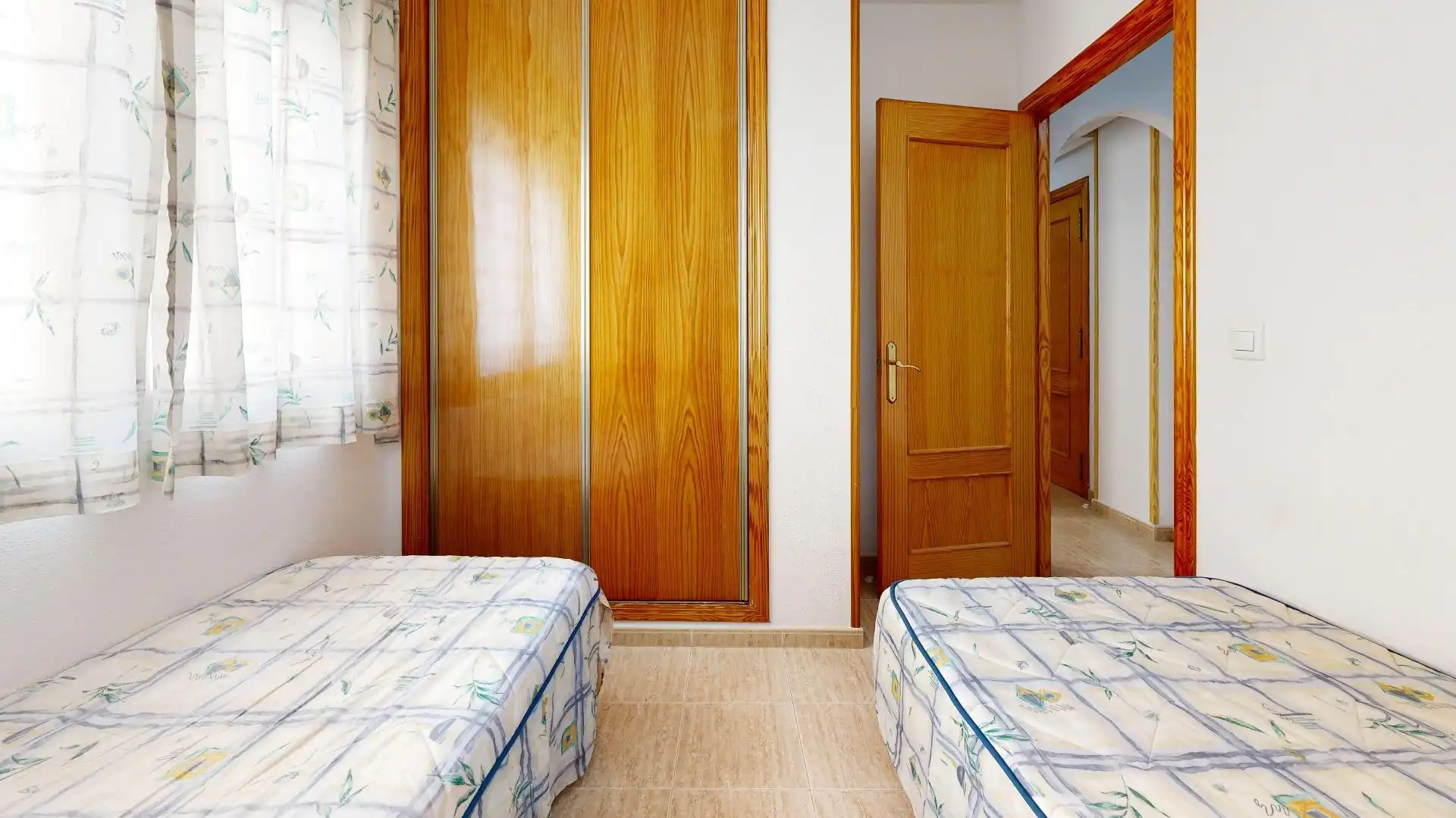 Bedroom of Apartments for rent in Torrevieja  with Air Conditioner and Furnished