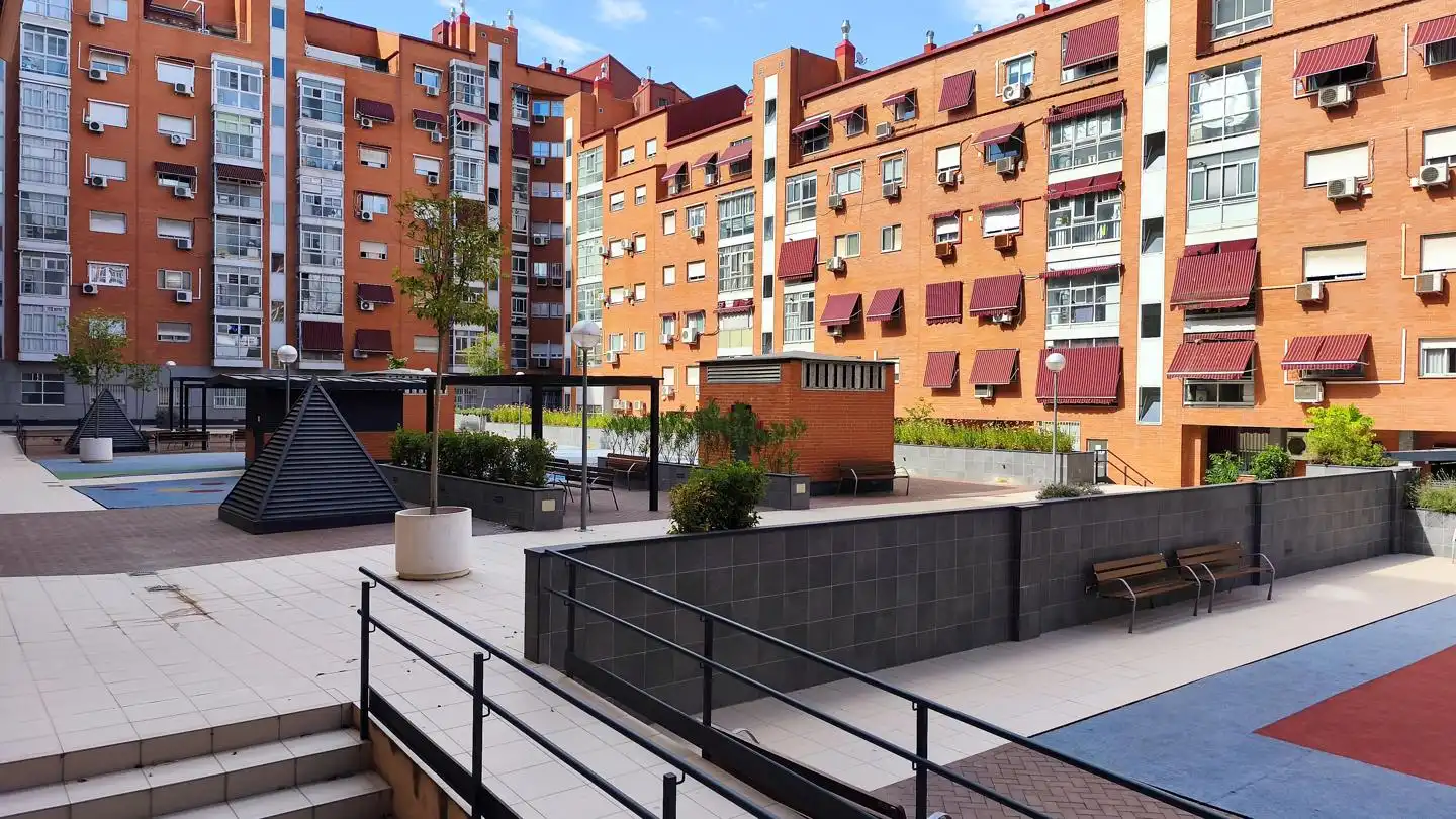 Terraza de Planta baja de alquiler en Madrid con Aire acondicionado, Calefacción y Parquet