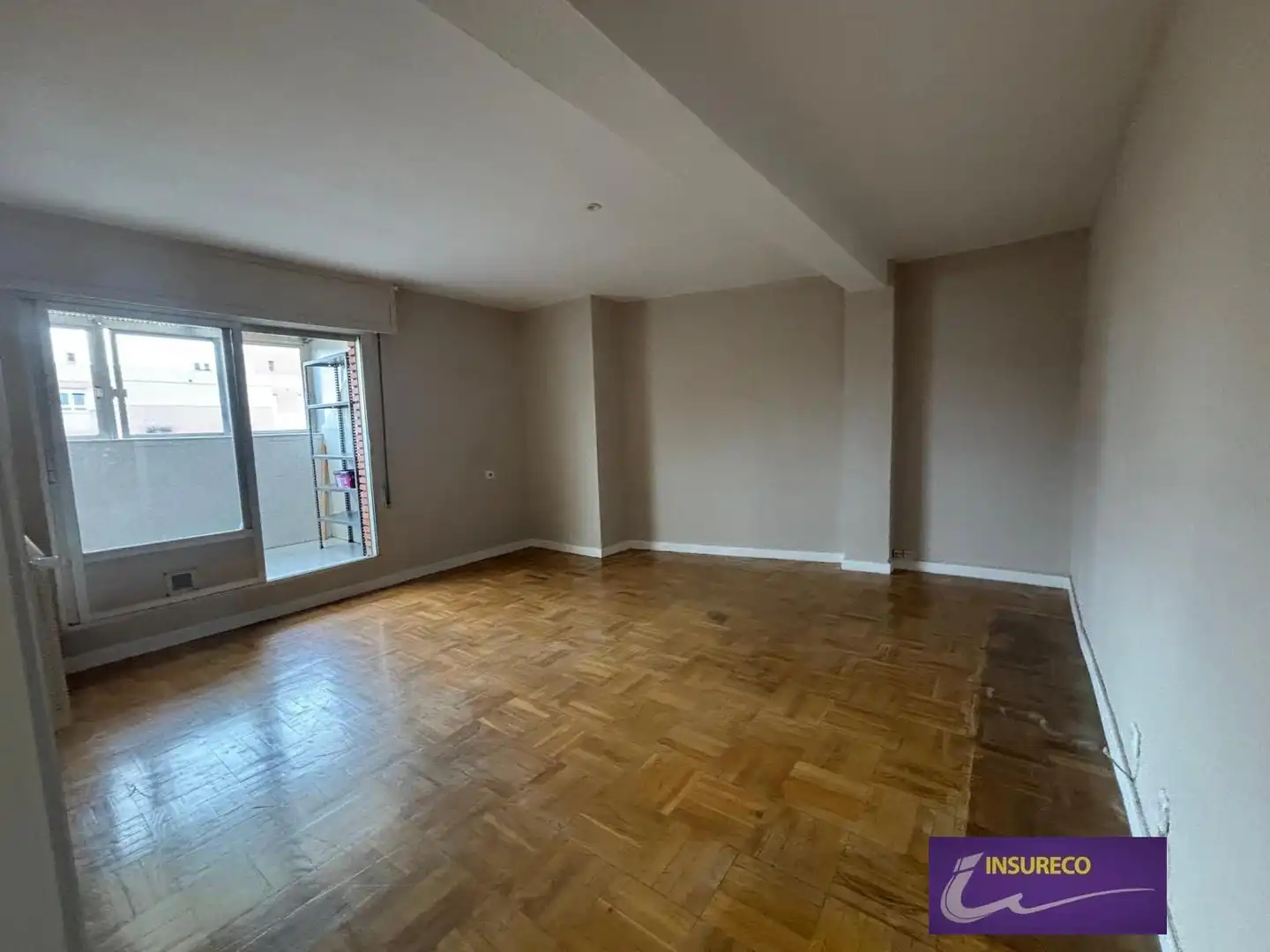 Apartamento en venta en León Capital  con Calefacción, Parquet y Terraza
