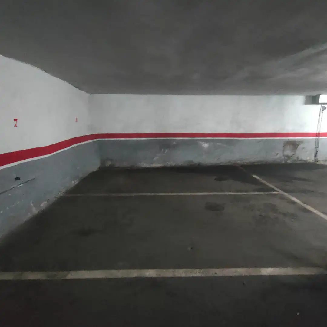 Einzelparkplatz mit Aufzug zum Verkauf in Carrer de Gorina, imagen 2