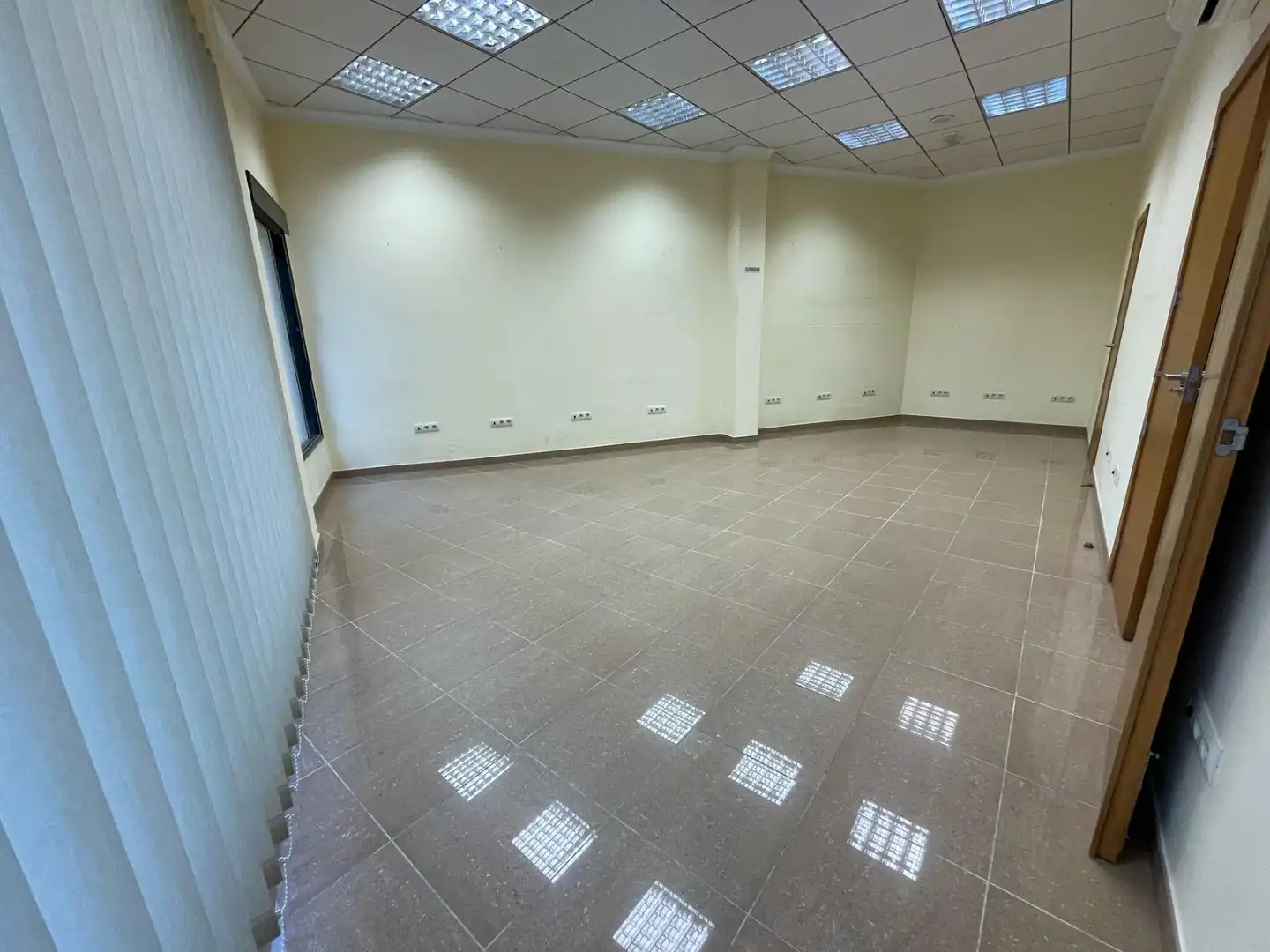 Local commercial à vendre à Marchena, imagen 7