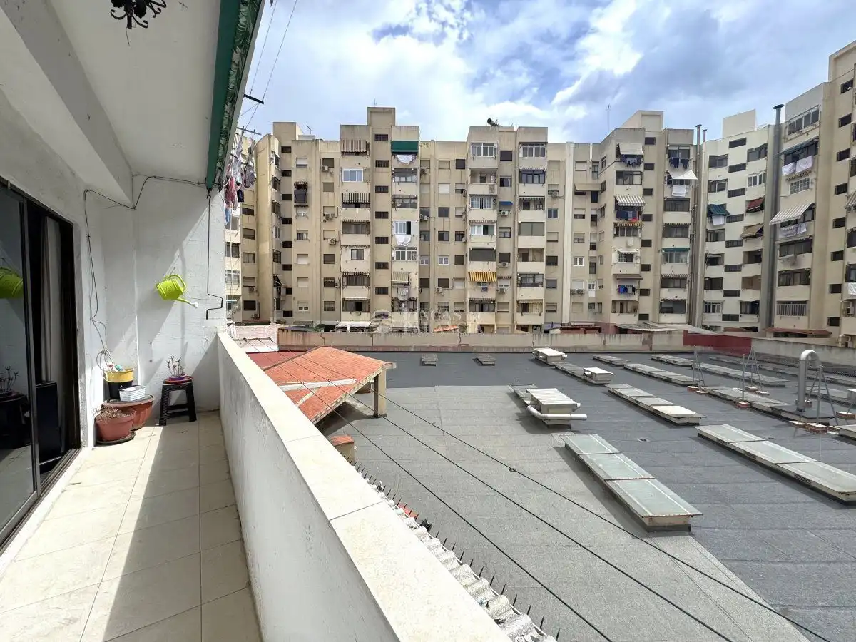 Balcony of Flat for sale in Valencia  with Balcony