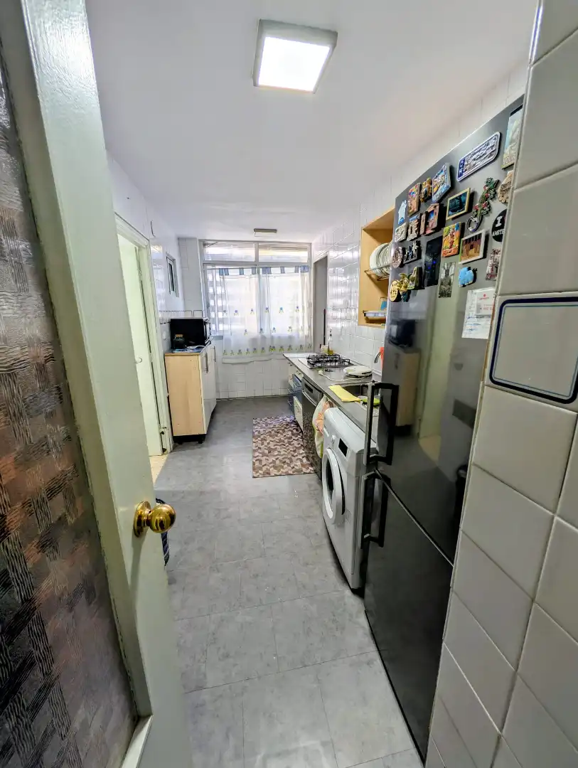 Kitchen of Flat for sale in Sur