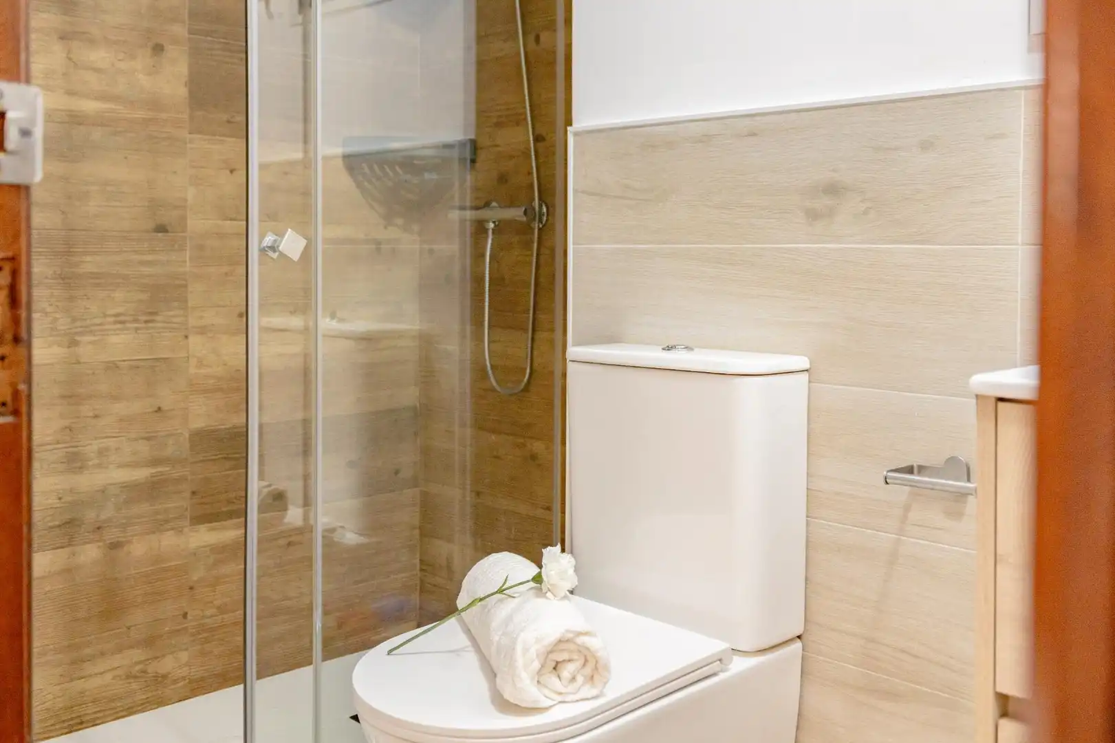 Baño de Piso en venta en Valencia con Aire acondicionado y Alarma